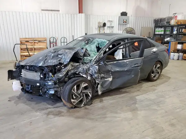 KMHLN4DJ9SU151256 2025 HYUNDAI ELANTRA - Image 1