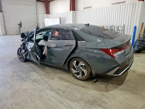 KMHLN4DJ9SU151256 2025 HYUNDAI ELANTRA - Image 2