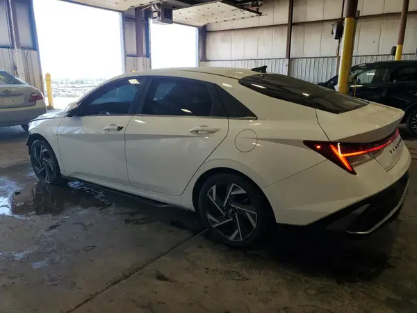 KMHLN4DJXRU094284 2024 HYUNDAI ELANTRA - Image 2