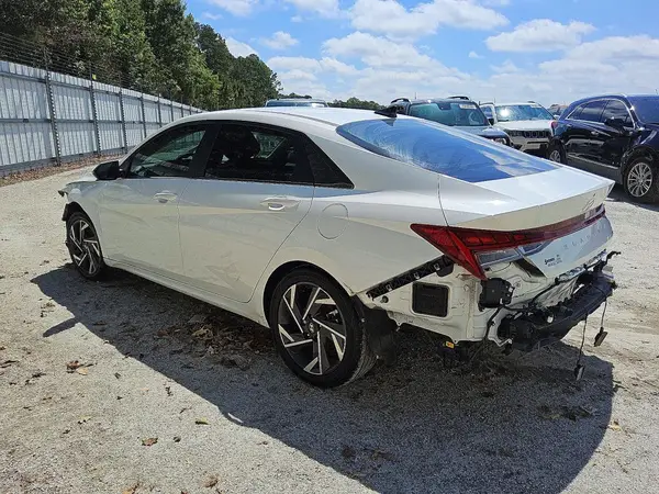 KMHLN4DJXRU107096 2024 HYUNDAI ELANTRA - Image 2