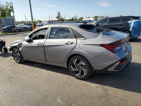KMHLN4DJXRU114226 2024 HYUNDAI ELANTRA - Image 2