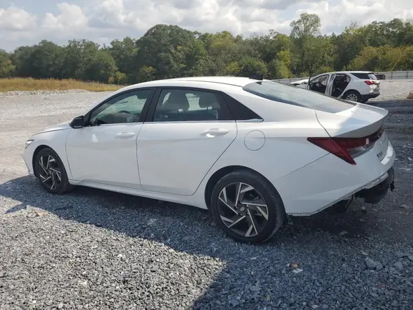 KMHLN4DJXRU116381 2024 HYUNDAI ELANTRA - Image 2