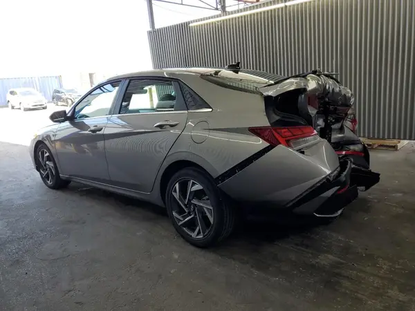 KMHLN4DJXSU121893 2025 HYUNDAI ELANTRA - Image 2