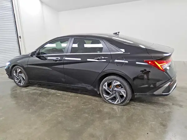KMHLN4DJXSU180233 2025 HYUNDAI ELANTRA - Image 2