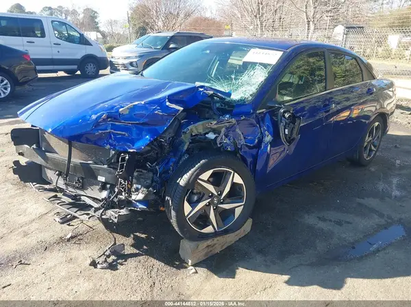 KMHLP4AG0MU165231 2021 HYUNDAI ELANTRA - Image 2