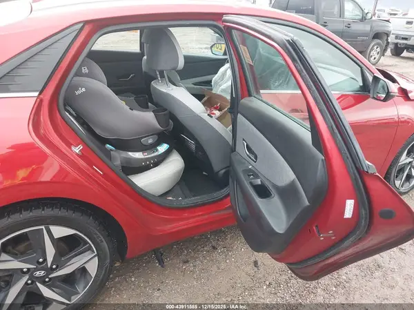 KMHLP4AG0MU171045 2021 HYUNDAI ELANTRA - Image 8