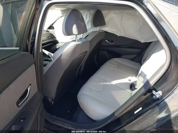KMHLP4AG0NU218477 2022 HYUNDAI ELANTRA - Image 8