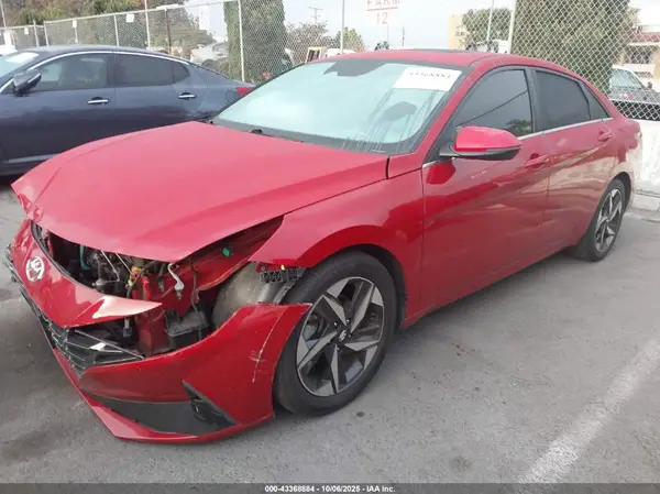 KMHLP4AG0NU255948 2022 HYUNDAI ELANTRA - Image 2