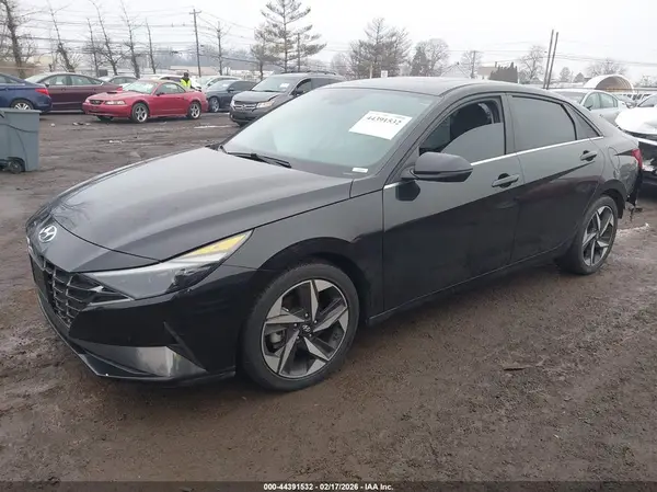KMHLP4AG0NU296628 2022 HYUNDAI ELANTRA - Image 2