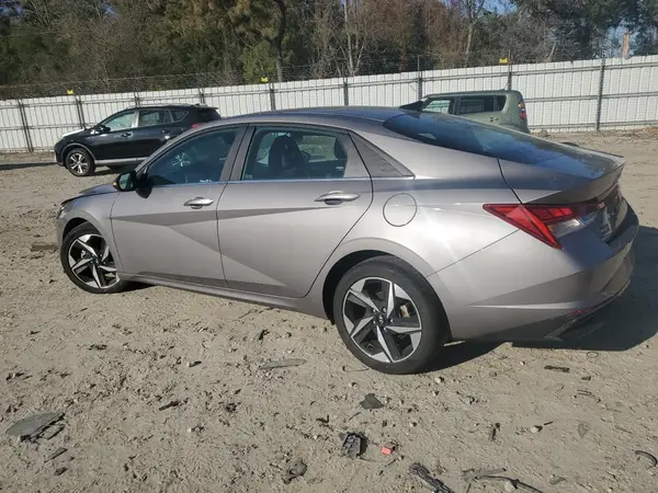 KMHLP4AG0NU333922 2022 HYUNDAI ELANTRA - Image 2