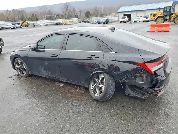 KMHLP4AG0NU353586 2022 HYUNDAI ELANTRA - Image 2