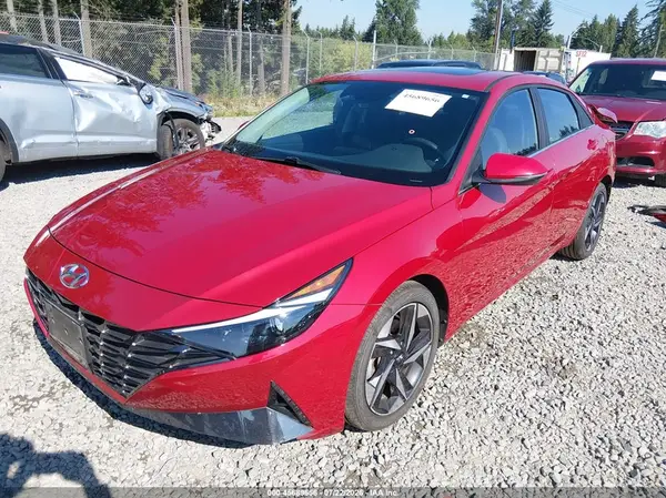 KMHLP4AG0NU355807 2022 HYUNDAI ELANTRA - Image 2