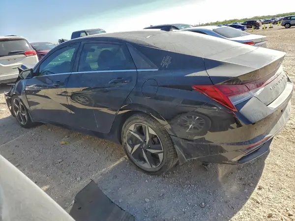 KMHLP4AG0PU383951 2023 HYUNDAI ELANTRA - Image 2