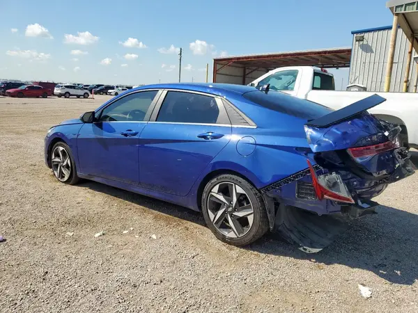 KMHLP4AG0PU406175 2023 HYUNDAI ELANTRA - Image 2