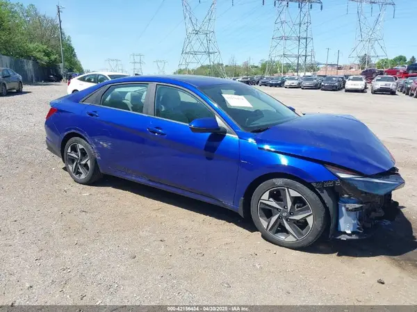 KMHLP4AG0PU459653 2023 HYUNDAI ELANTRA - Image 1