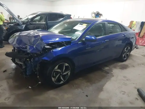 KMHLP4AG0PU522671 2023 HYUNDAI ELANTRA - Image 2