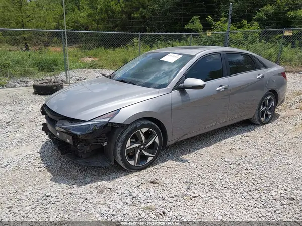 KMHLP4AG1NU299179 2022 HYUNDAI ELANTRA - Image 2