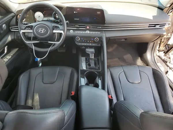 KMHLP4AG1NU329894 2022 HYUNDAI ELANTRA - Image 8