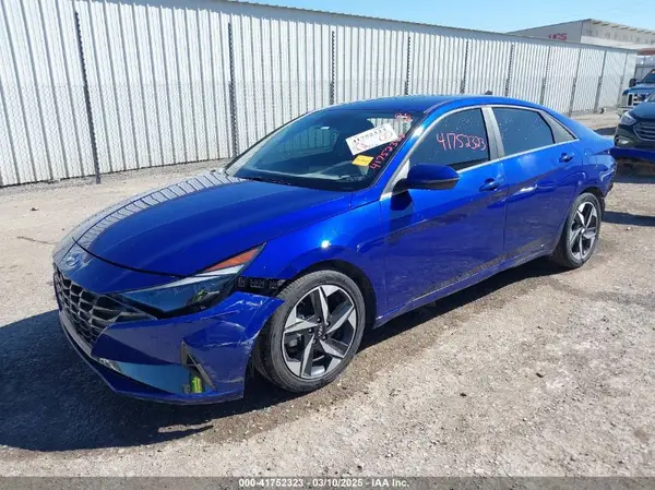 KMHLP4AG1PU372487 2023 HYUNDAI ELANTRA - Image 2