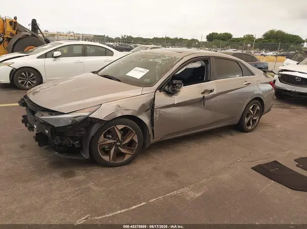 KMHLP4AG1PU395753 2023 HYUNDAI ELANTRA - Image 2