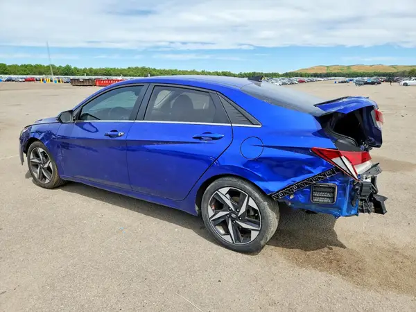 KMHLP4AG1PU405875 2023 HYUNDAI ELANTRA - Image 2