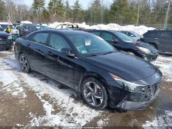KMHLP4AG1PU425995 2023 HYUNDAI ELANTRA - Image 1