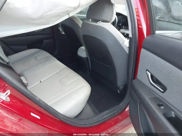 KMHLP4AG1PU478924 2023 HYUNDAI ELANTRA - Image 8