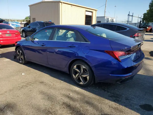 KMHLP4AG1PU493939 2023 HYUNDAI ELANTRA - Image 2
