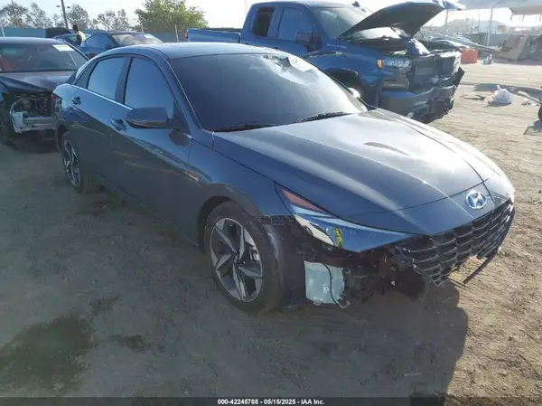 KMHLP4AG1PU561916 2023 HYUNDAI ELANTRA - Image 1
