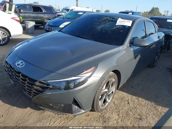 KMHLP4AG1PU561916 2023 HYUNDAI ELANTRA - Image 2