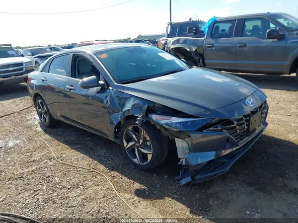 KMHLP4AG1PU573807 2023 HYUNDAI ELANTRA - Image 1