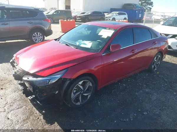 KMHLP4AG1PU606272 2023 HYUNDAI ELANTRA - Image 2