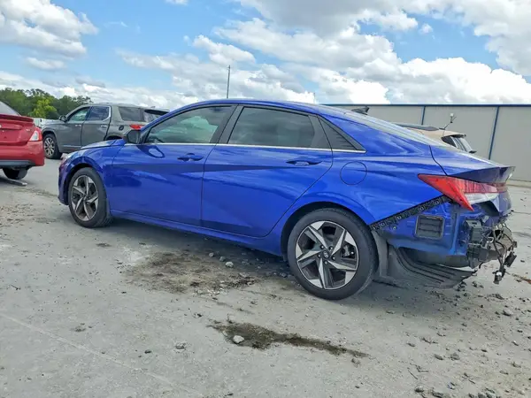 KMHLP4AG2NU330536 2022 HYUNDAI ELANTRA - Image 2