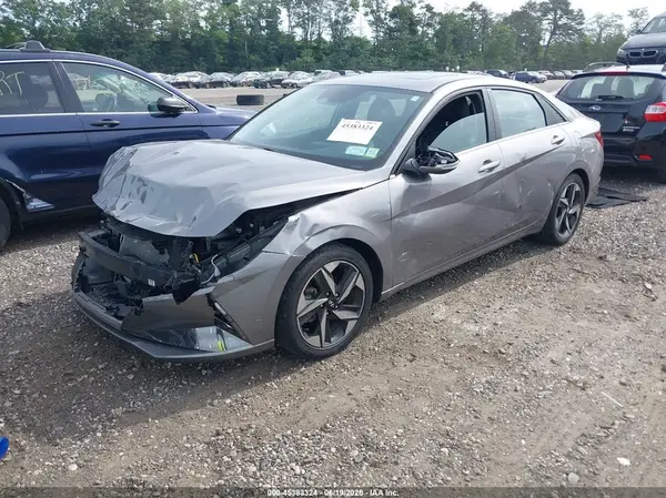KMHLP4AG2NU354397 2022 HYUNDAI ELANTRA - Image 2