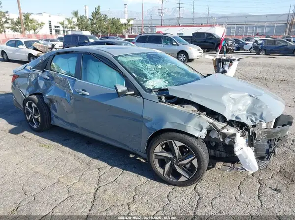 KMHLP4AG2PU403066 2023 HYUNDAI ELANTRA - Image 1