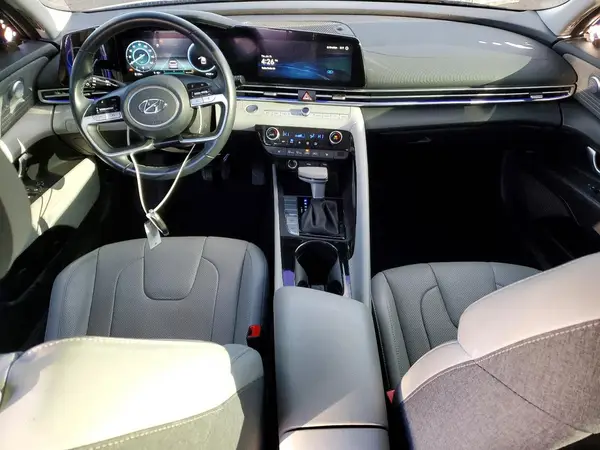 KMHLP4AG2PU406601 2023 HYUNDAI ELANTRA - Image 8