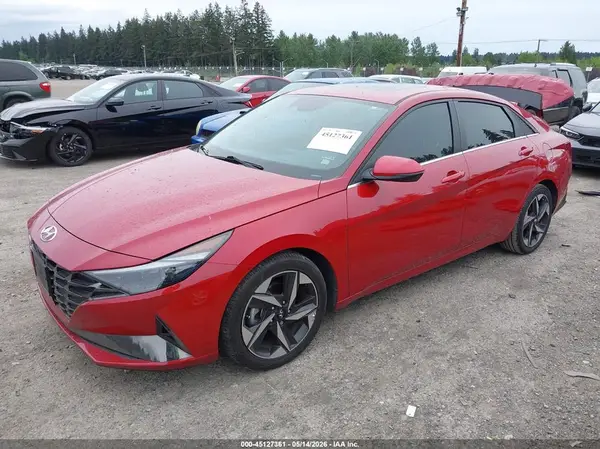 KMHLP4AG2PU426055 2023 HYUNDAI ELANTRA - Image 2