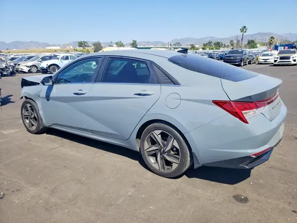 KMHLP4AG2PU453708 2023 HYUNDAI ELANTRA - Image 2