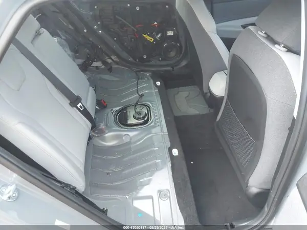 KMHLP4AG2PU453739 2023 HYUNDAI ELANTRA - Image 8