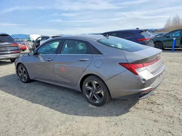 KMHLP4AG2PU465468 2023 HYUNDAI ELANTRA - Image 2