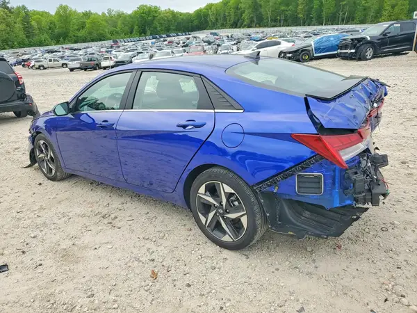 KMHLP4AG2PU482402 2023 HYUNDAI ELANTRA - Image 2