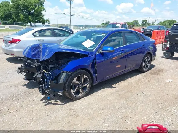 KMHLP4AG2PU506777 2023 HYUNDAI ELANTRA - Image 2