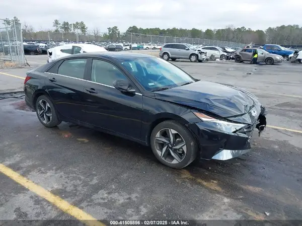 KMHLP4AG2PU606555 2023 HYUNDAI ELANTRA - Image 1