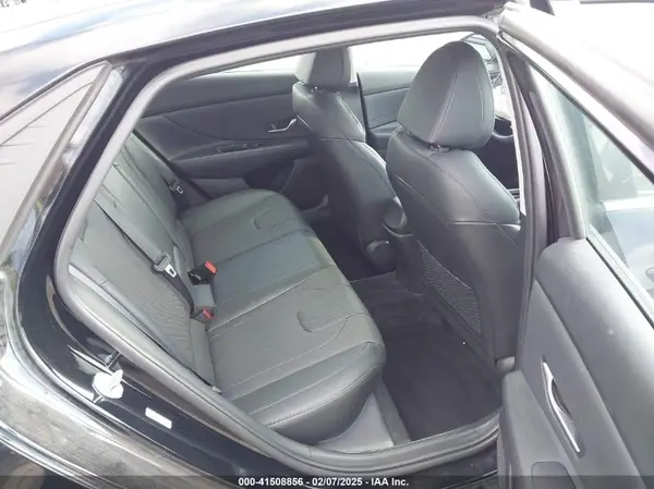 KMHLP4AG2PU606555 2023 HYUNDAI ELANTRA - Image 8