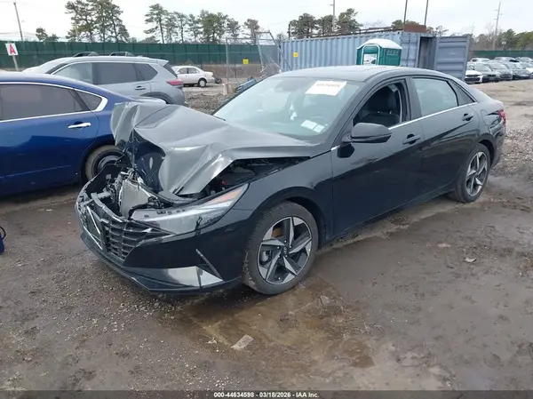 KMHLP4AG2PU619239 2023 HYUNDAI ELANTRA - Image 2