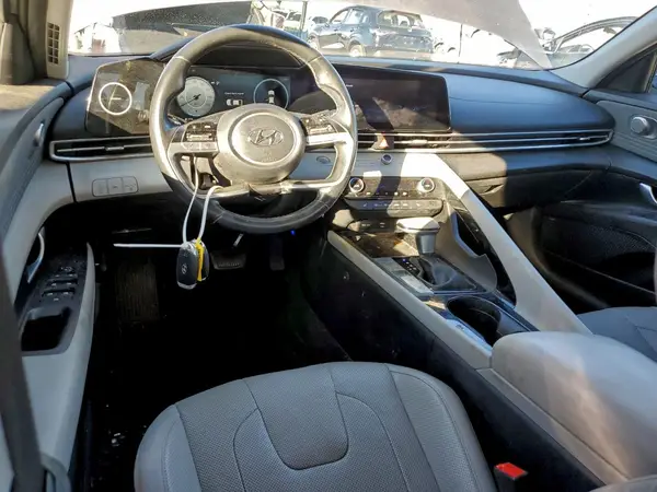 KMHLP4AG3MU117013 2021 HYUNDAI ELANTRA - Image 8