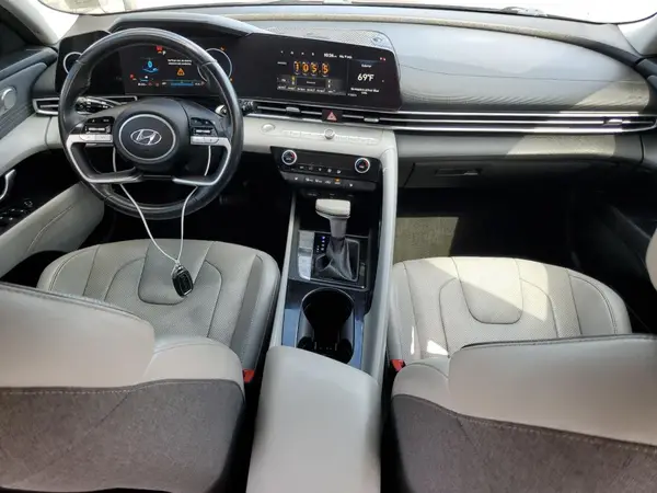KMHLP4AG3MU120283 2021 HYUNDAI ELANTRA - Image 8