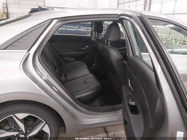 KMHLP4AG3NU217596 2022 HYUNDAI ELANTRA - Image 8