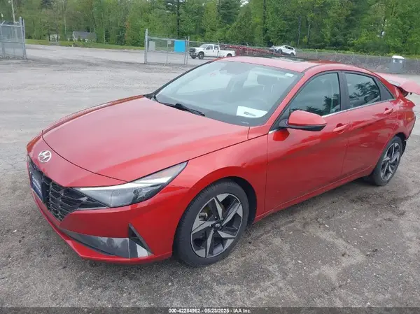 KMHLP4AG3NU229036 2022 HYUNDAI ELANTRA - Image 2