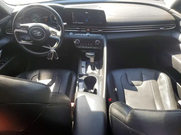 KMHLP4AG3NU240697 2022 HYUNDAI ELANTRA - Image 8